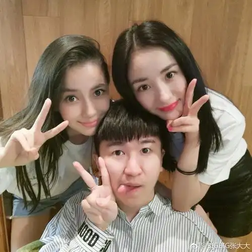 张大大和baby杨幂比v卖萌关系好