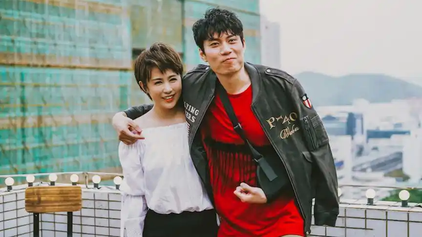 羞羞的铁拳:艾伦马丽性别互换,爆笑习武拯救不开心!