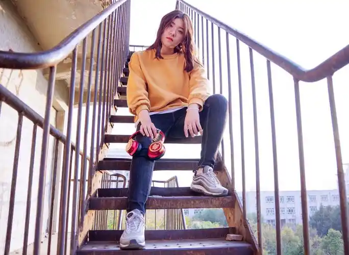 170120斤的女生对自己身材满意么