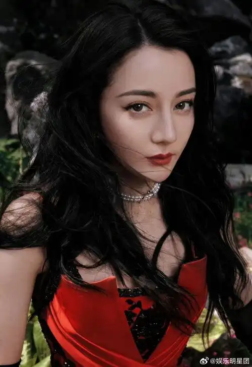 迪丽热巴|angelababy|毯星_新浪新闻