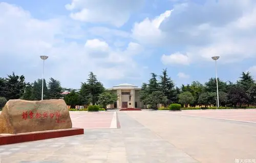 抗战七十周年,纪念彭雪枫.