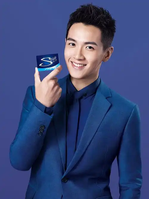 炫迈口香糖广告柯震东