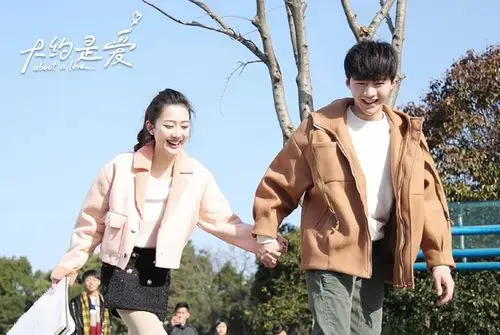 腾讯《大约是爱》男女2姐弟恋也是满多人喜欢,跟《好想和你在一起》同