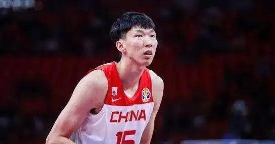 同时他的防守也是cba顶级水准;郭凯的防守硬度也是cba状元水准