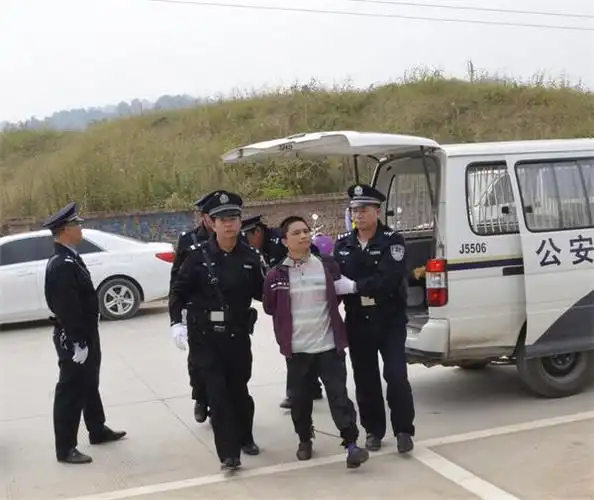 黔南州中院和平塘县法院组织召开公开宣判大会