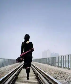 我还深深爱着你,可望而不可及!_一个人_安暖_岁月