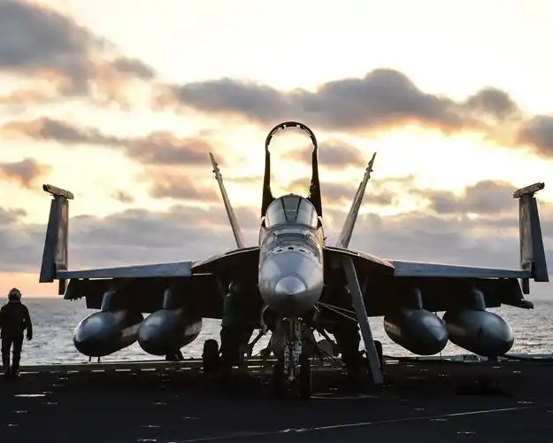 fa-18e超级大黄蜂,飞机,战斗机 壁纸 - 1280x1024