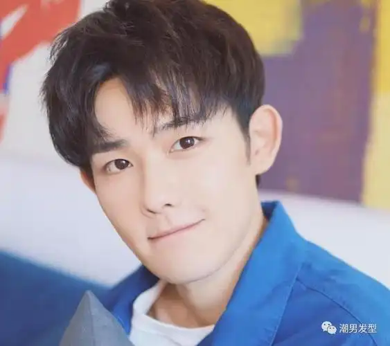 3,小括号刘海发型