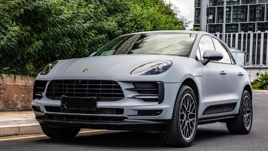 不一样的灰色保时捷macan