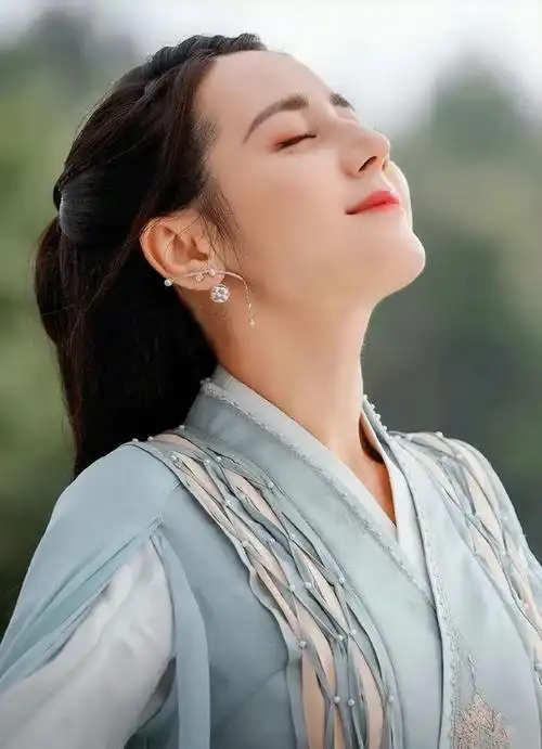 迪丽热巴穿古装简直太美了