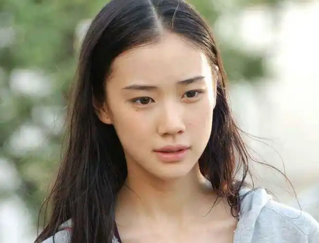 5位塌鼻子女神韩国iu上榜而中国的这一位谁敢说不美