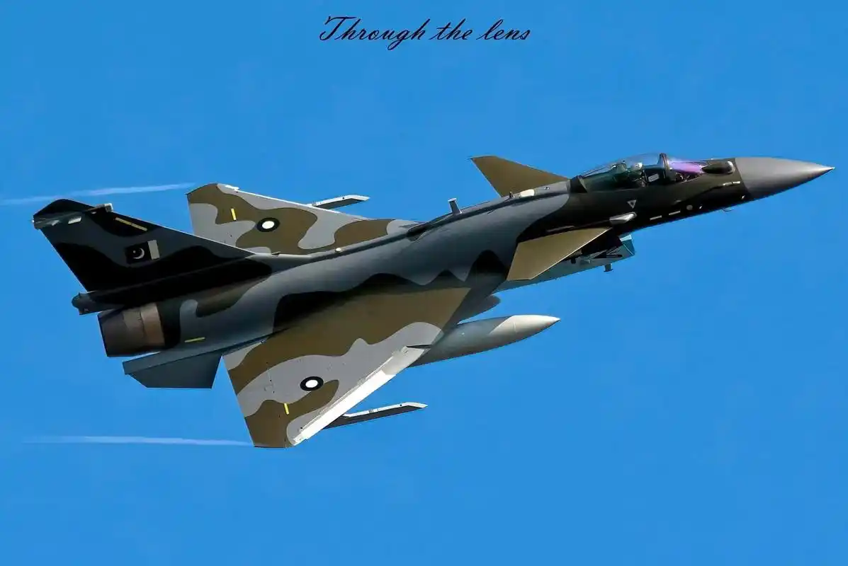 法国空军幻影2000d战斗机,巴基斯坦空军歼-10ce战斗机,美国空军f-15e