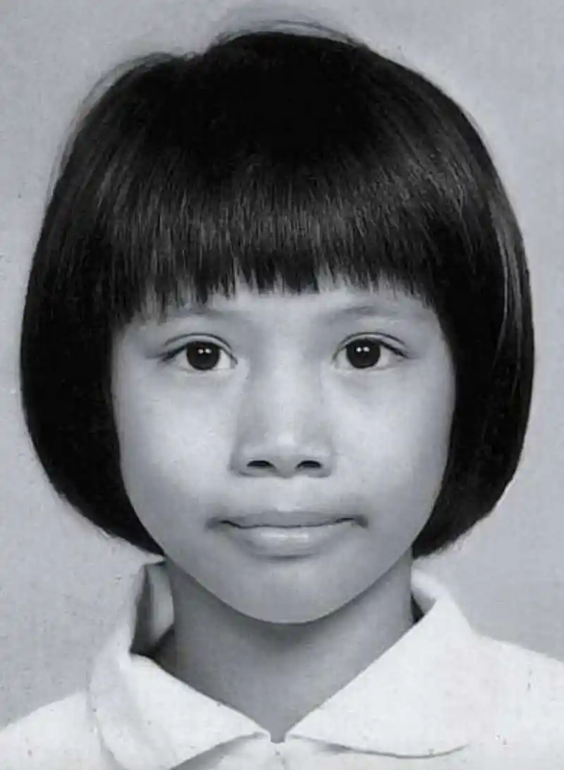 看明星的童年照猜名字,胡歌一眼就能认出,剩下的我已经懵了