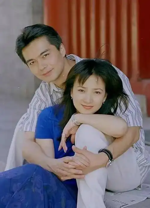 回顾许亚军我结四次婚并不是因为我花心只是对婚姻负责任