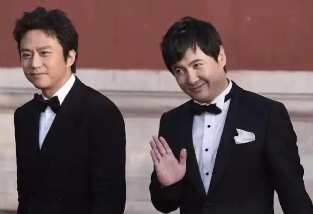 有种"合影杀手"叫沈腾,和各大明星合照曝光后,大家都不淡定了_网易订