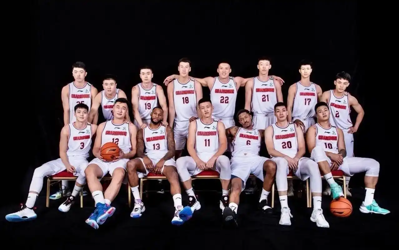 广东东莞大益队 #球队合影 有新人到来,也有旧人 - 抖音