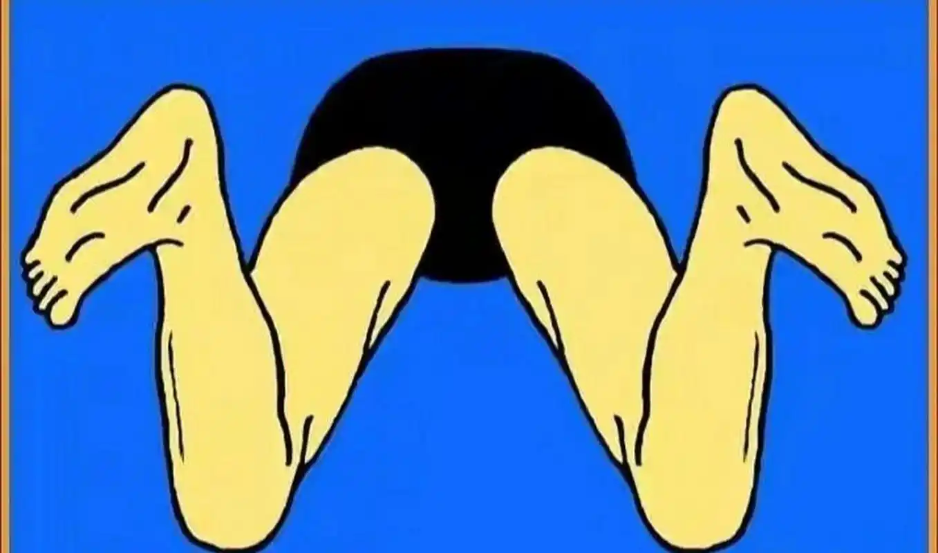 答案是:不,nonono,如果蛙泳腿伤膝盖国家运动员岂不都成了残疾人.