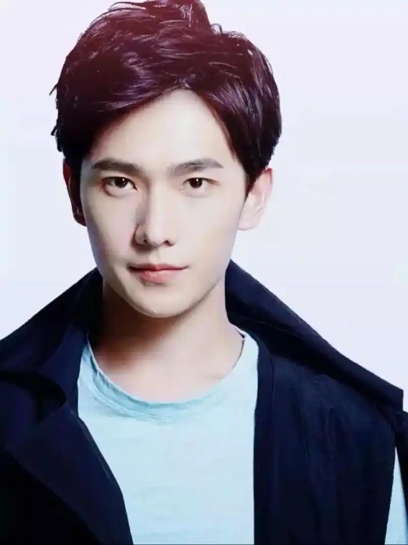 ab型星座:处女座身高:生肖:羊体重:杨洋,1991年9月9日出生于上海,籍贯