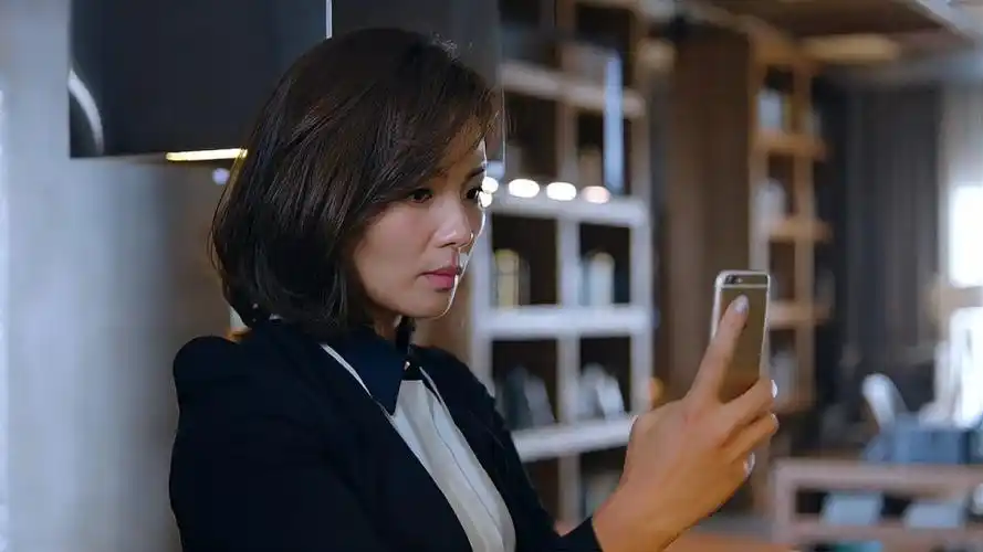 欢乐颂安迪让奇点失望主动跟他道歉怎料奇点的回答太温暖