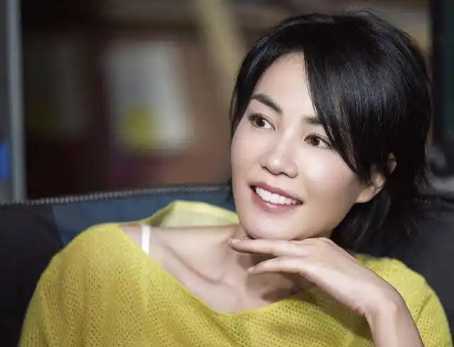 原创51岁王菲近照难以琢磨的情感生活后悔和谢霆锋在一起了