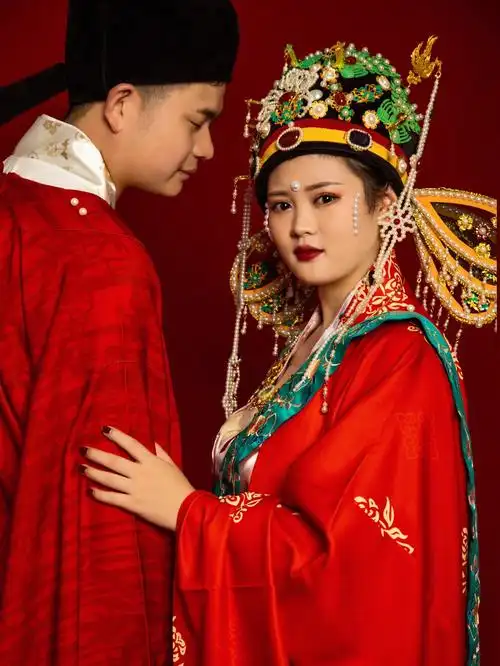 明制婚服古装婚纱照