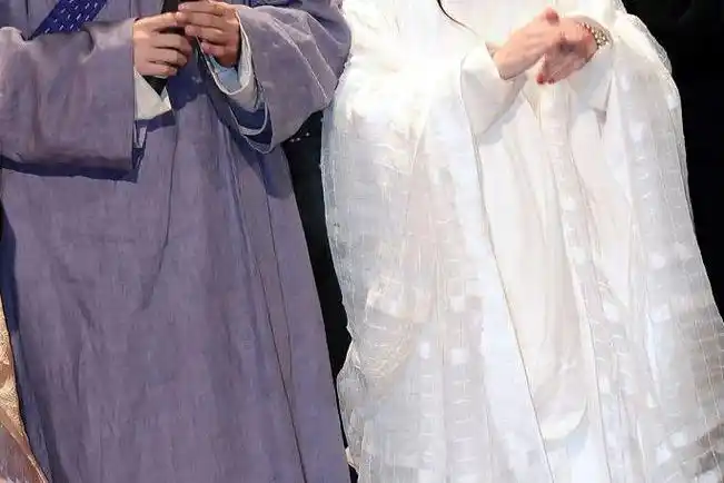 《白蛇后传》中鲍仁和尹双双的关系 鲍仁和尹双双是电视剧《白蛇后传