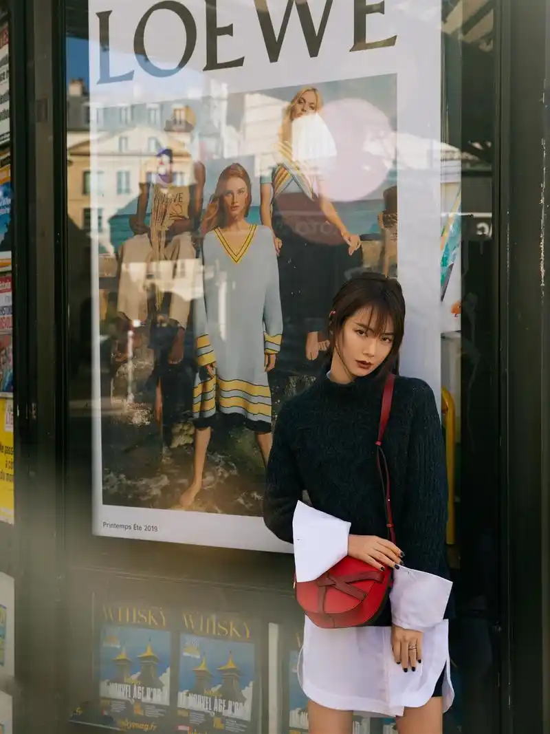 戚薇时装周4套街拍公开,初秋时髦穿搭,学她就对了!