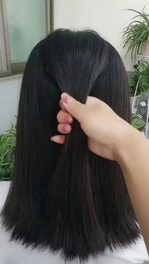 9岁小女生长发怎么扎头发好看