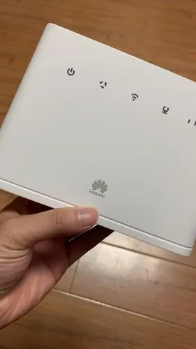 华为(huawei)4g路由2/插卡上网/4gmifi三网通/千兆网口cpe/车载wifi