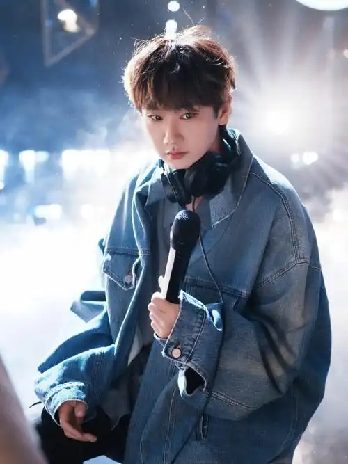 张碧晨眉毛卡点汪苏泷新歌##汪苏泷说张碧晨是仙女没有之一