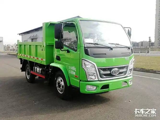 蓝牌自卸车再"上新",后双胎秒变单胎,到底可行吗?