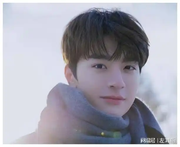 暗恋|演员|娱乐圈|女明星_网易订阅