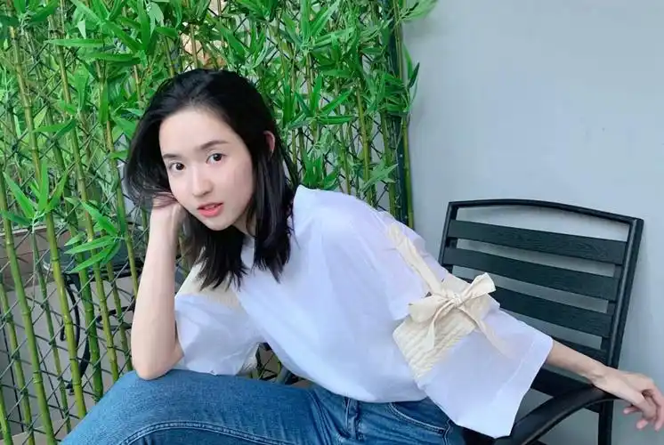 王玉雯相关图片