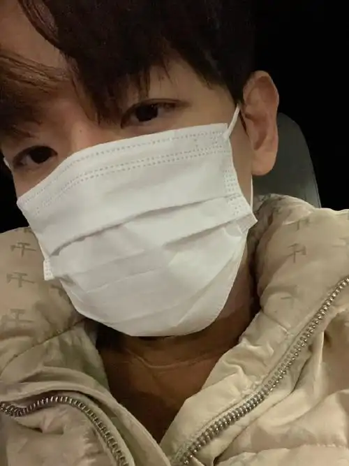 边伯贤#一些冬日自拍61 · 07*.05761507701501