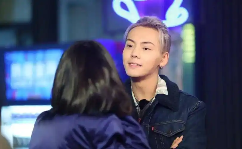 原创陈伟霆片酬从亿到3000万网友不火了还能拿那么多也是厉害了