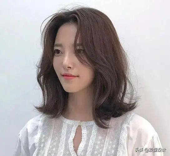 中长发型设计图片大全(今年流行的从短到长发型推荐50款)(26)