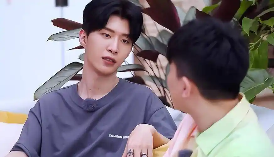 "范丞丞:因为贾玲当众吃刘德华的醋,一夜狂赚480万_节目_娜娜_刘雨昕