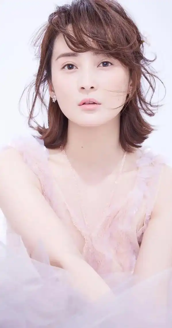 蒋勤勤,艺名,水灵,1975年出生重庆市南岸区,演员,代表作 - 抖音