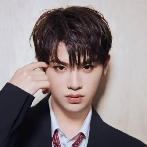 justin黄明昊的宣宣