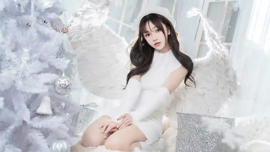 白色 清纯 美女 天使 翅膀 电脑壁纸