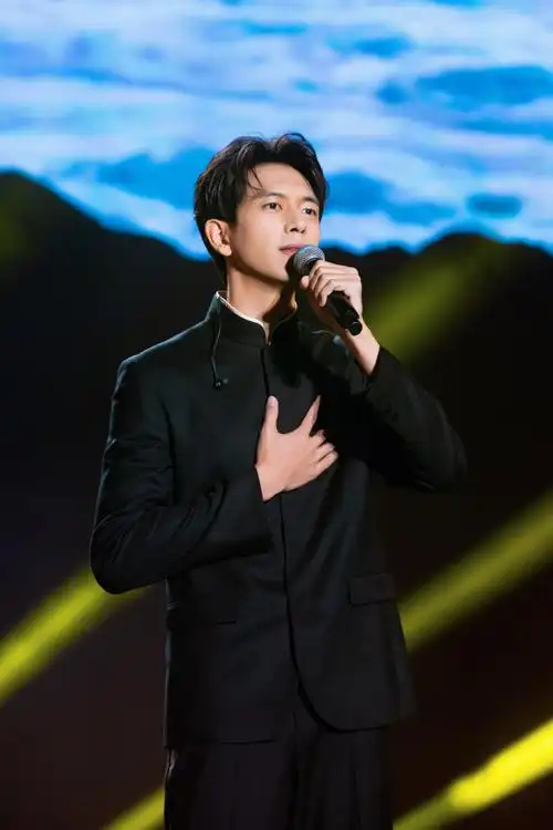 三十天考古安利李现