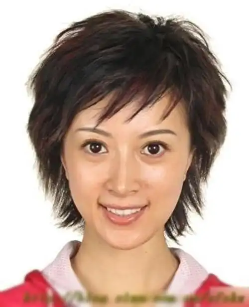 明星证件照:宋茜痘印明显 孙艺珍美过章子怡