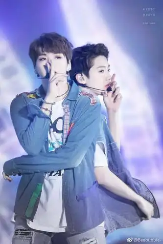 丹尼尔儿～赖冠霖霖尼