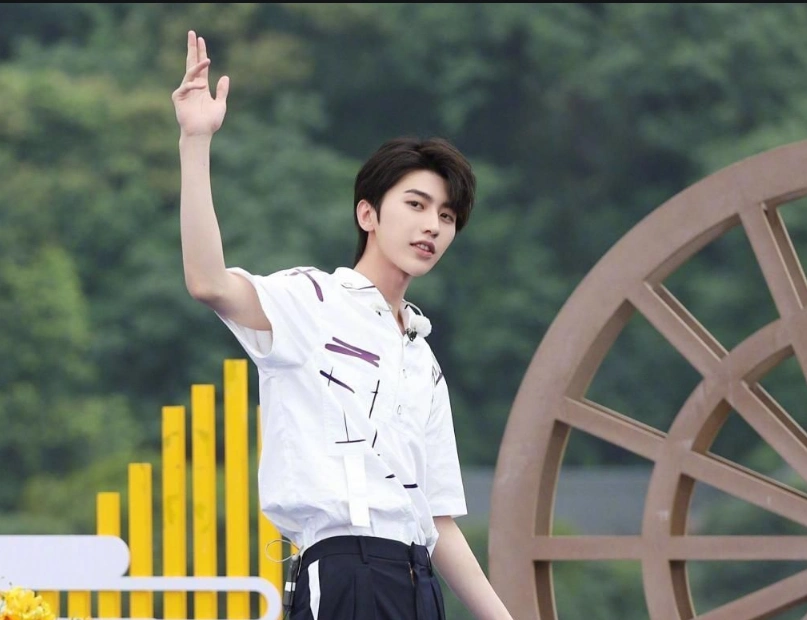 《奔跑吧黄河篇》12月4日开启!蔡徐坤与成毅双顶流,收视稳了!