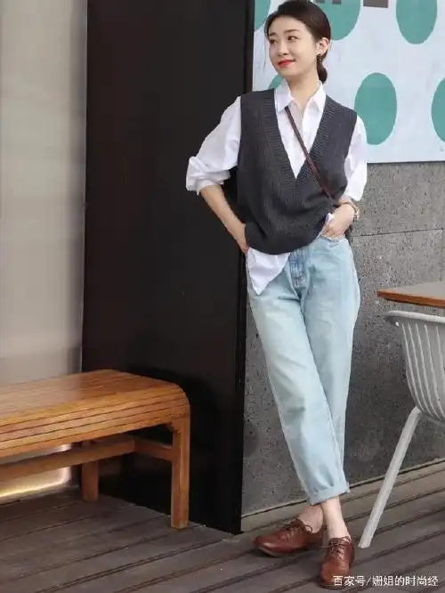 初秋,唯有"白衬衫"不可辜负,这些搭配思路太值得借鉴!