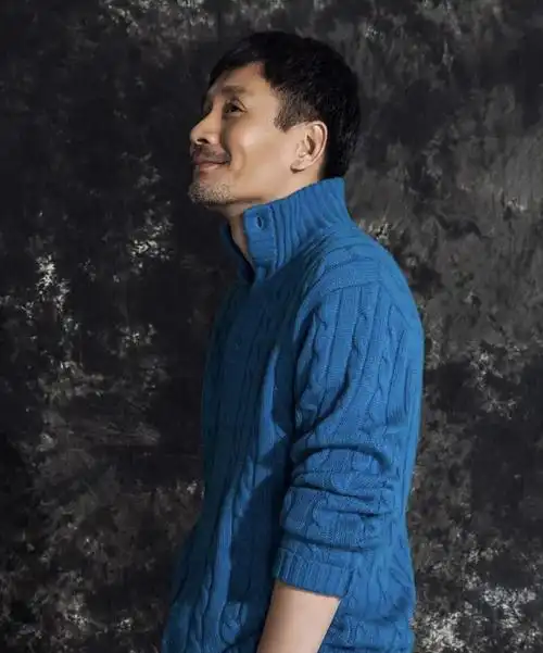 田小洁|江珊|曾萍_新浪新闻