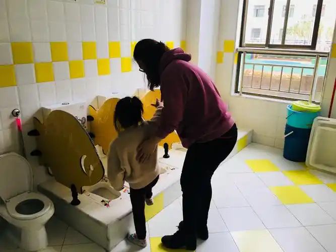 天润新都幼儿园小一班家长助教活动