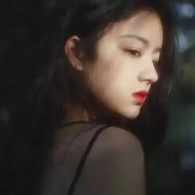 伤感女头像孤独侧面 一个人的背影凄凉图片 - qq女生头像 - 520个性网