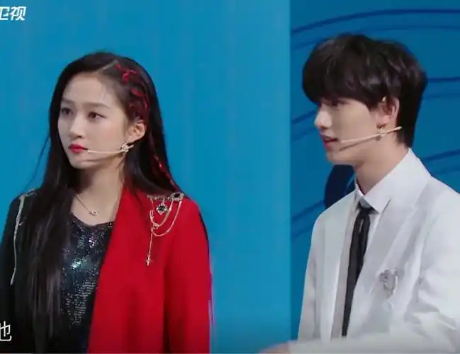 和丁程鑫pk关晓彤感慨自己老了得知二人年纪网友确实老了