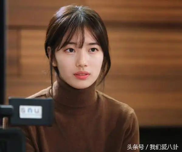 八字刘海如何低头打理(控制不好表情?教你0成本搞定表情管理)_达一风